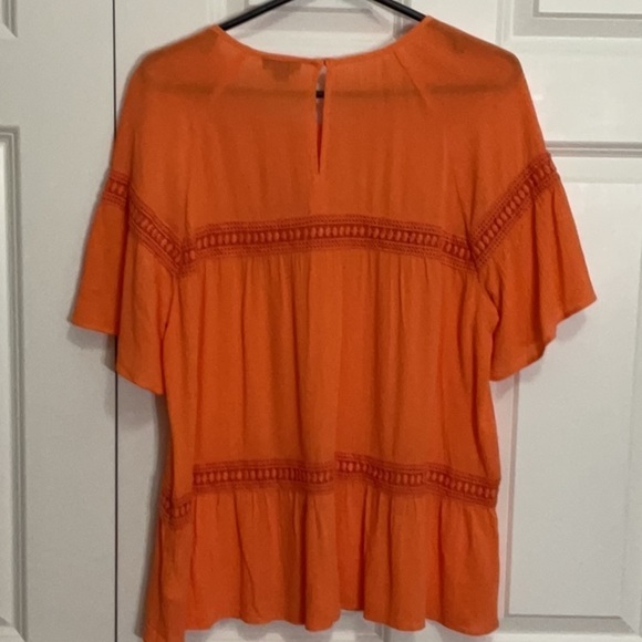 New Directions Blouse - Picture 5 of 9